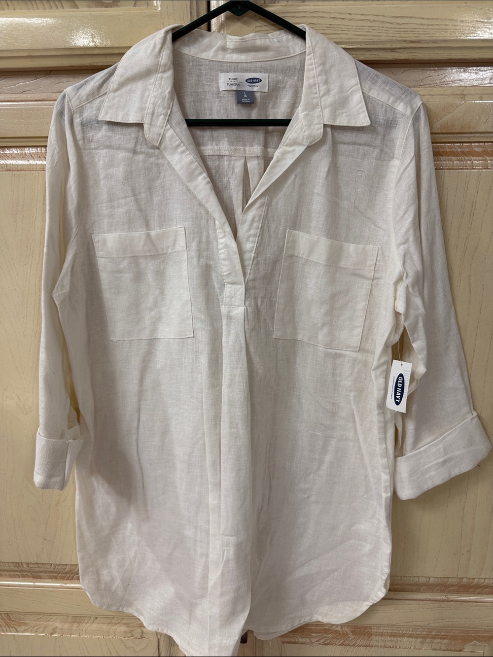 Old Navy Cream Linen-Blend Open V-Neck Shirt